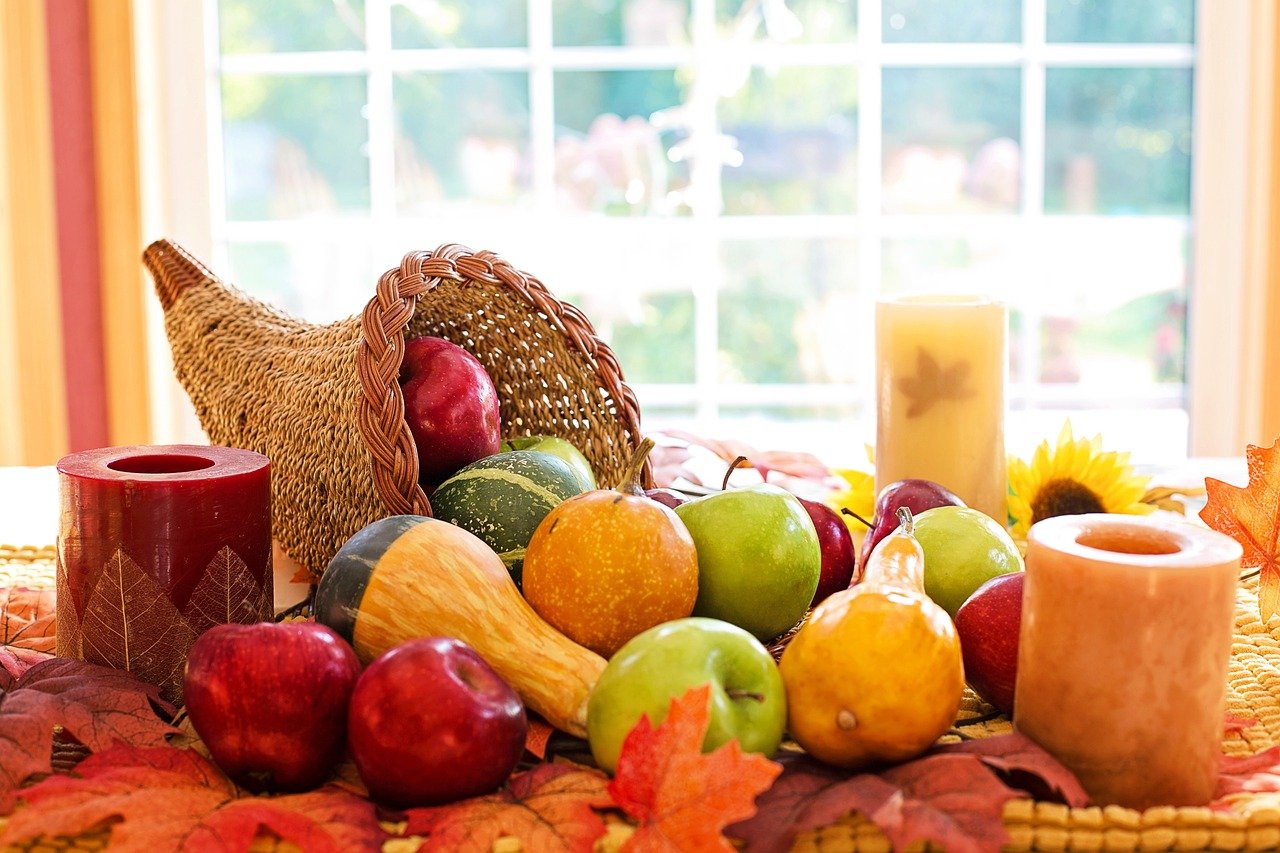 cornucopia, fruit, thanksgiving-3719247.jpg